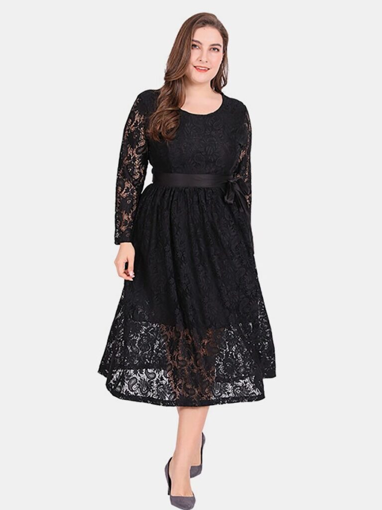Plus Size Lace Hollow Out Black Dress
