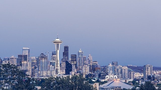 A view of Seattle that makes living in Eastside Seattle an interesting idea.