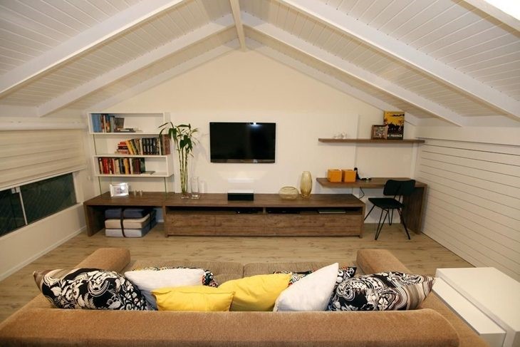 Attic 18