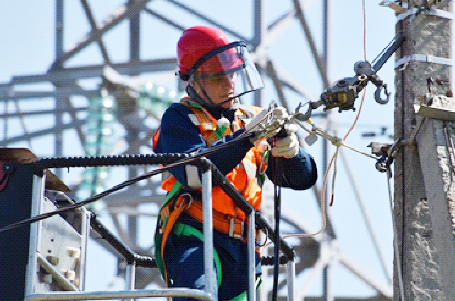 4 Ways On How To Become An Electrician