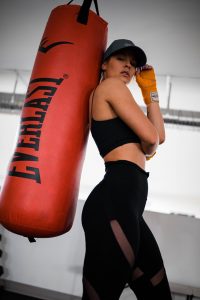 red-heavy-punching