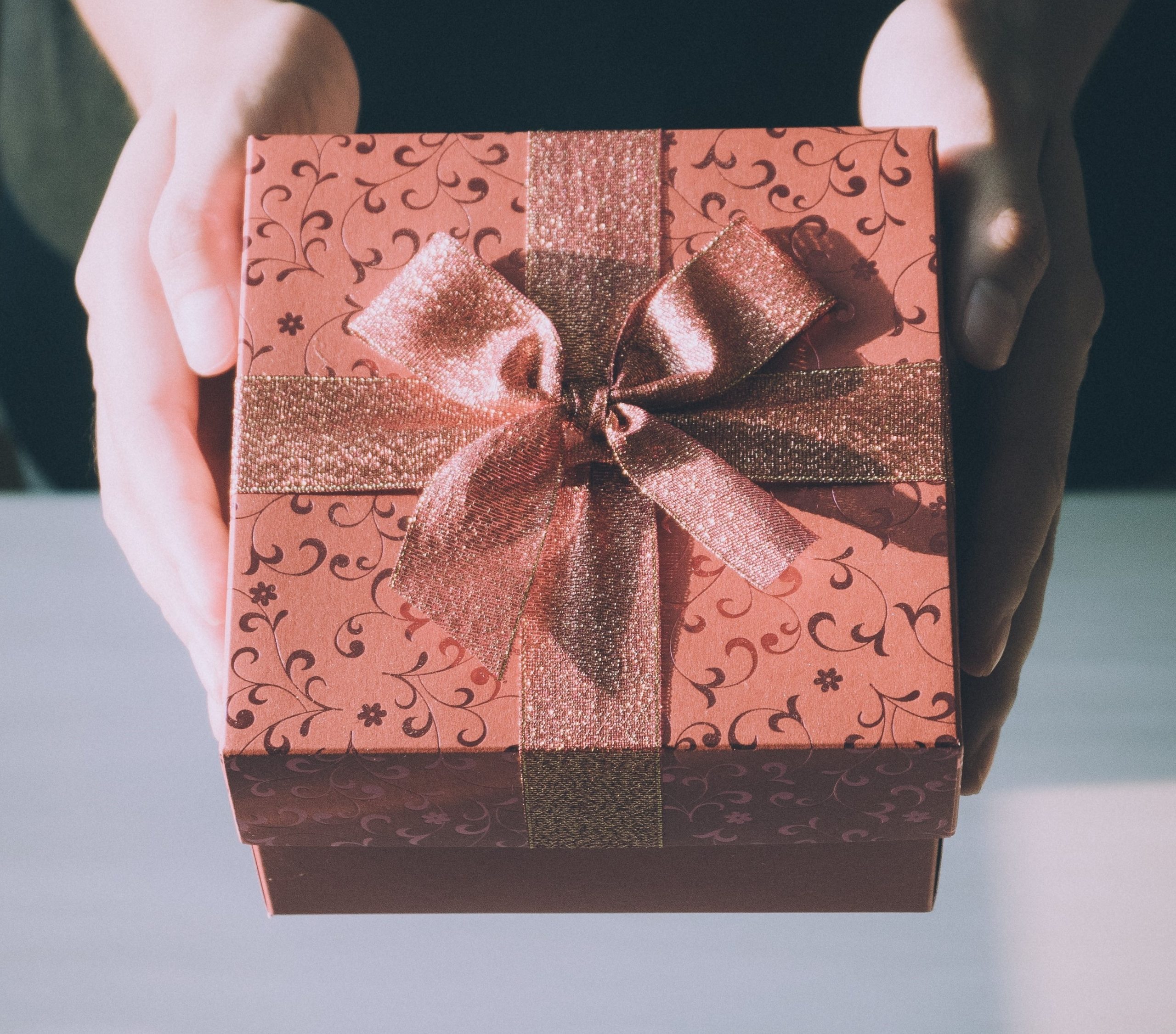 Ways To Make Your Birthday Gifts More Personalized