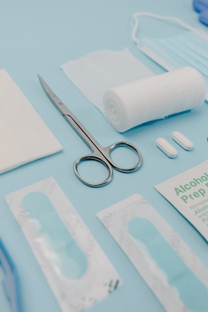 bandage scissors