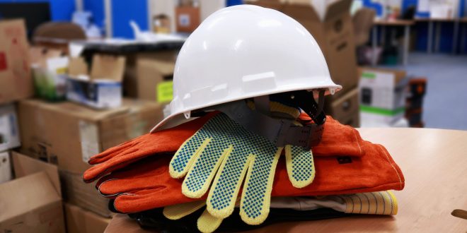 The Rising Popularity of Safety Helmets on Workplace